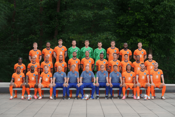 米兰首发阵,容前瞻,特奥暂代中,Crown,皇冠,皇冠体育入口,皇冠官网,皇冠体育APP下载