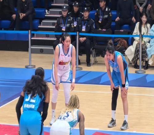 卢布,冠辉煌回顾,红土赛场连,Crown,皇冠,皇冠体育入口,皇冠官网,皇冠体育APP下载