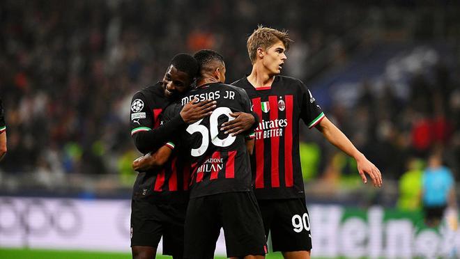 英超战况：利物浦领先13分独占鳌头，曼城争前四曼联势头强劲，八队激战争夺四强席位